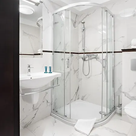 Olympic & Wellness 4*