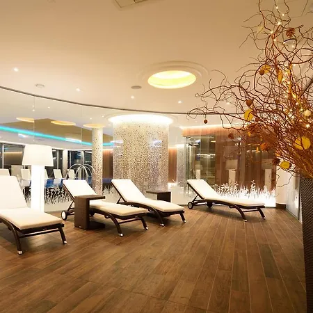 Olympic & Wellness 4*